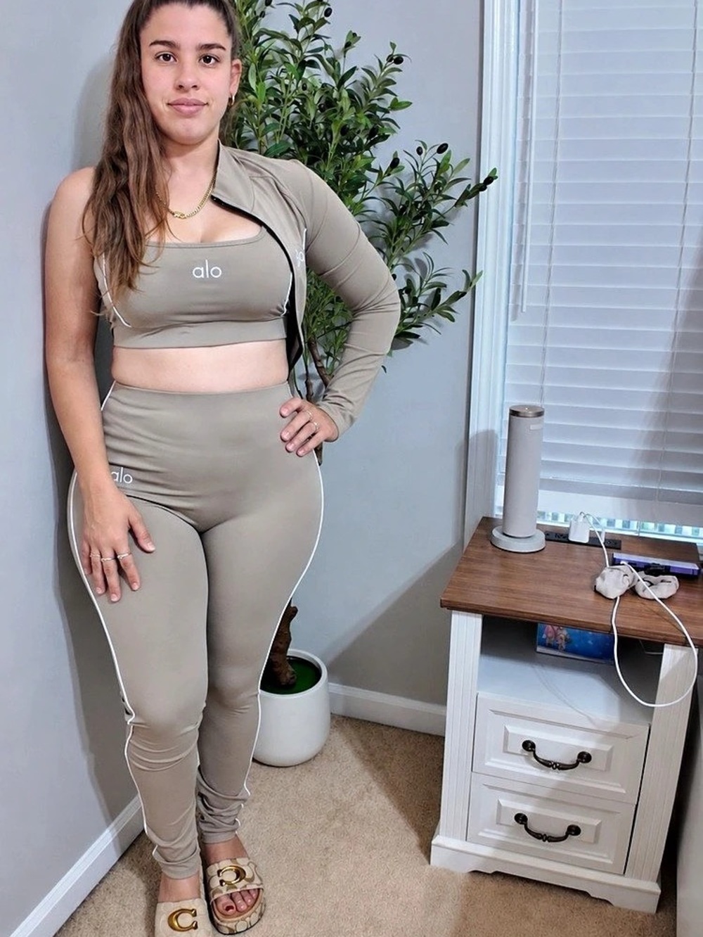 Alo Women's Brown Track Pants Like New